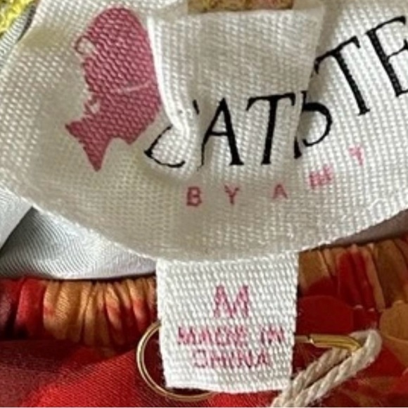 L’atiste Ruffle Statement Blouse Romanticcore Glam Party Top Night Luxe Size M - Picture 8 of 10